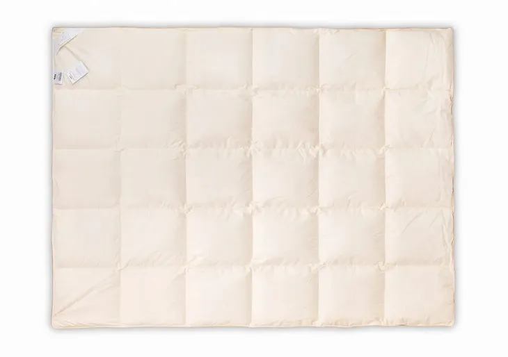 koldra-puch-gesi-70percent-155x200-basic-plus-1500g-krem-wymiary-koldry-155x200cm