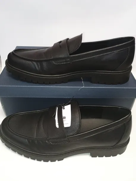 polbuty-pier-one-czarne-zapiecie-inne