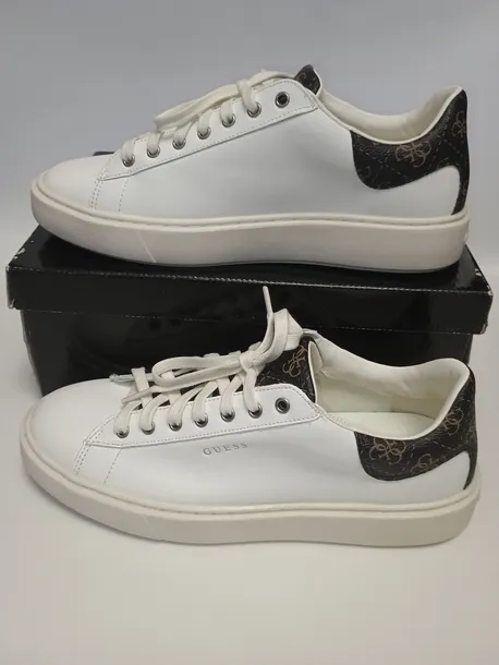 sneakersy-guess-biale-ocieplenie-brak-informacji