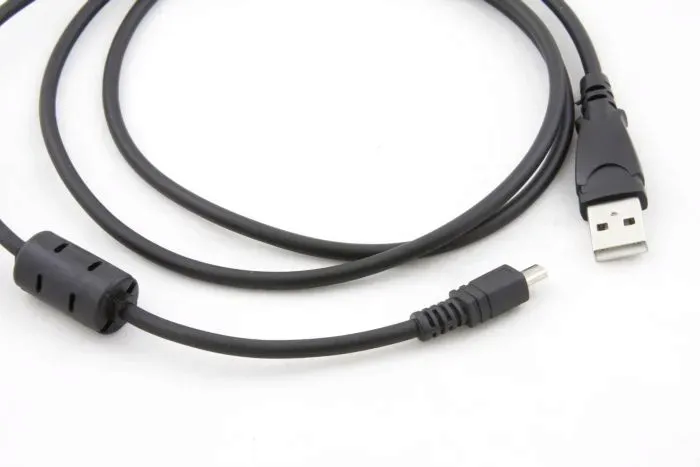 kabel-usb-uc-e6-do-nikon-d3200-d5100-d5200-p7100-dlugosc-kabla-1-15-m