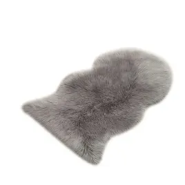 skora-owcza-sztuczne-futerko-salon-90-95-cm