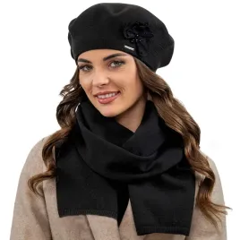 beret-z-pomponem-i-szalik-cieply-komplet-czarny-vivisence-7036kmpl