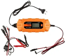 prostownik-ladowarka-do-akumulatora-automatyczny-lcd-4a-70w-3-120ah-agm-gel