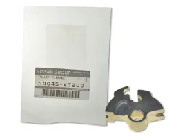 nissan-king-cab-d22-98-uchwyt-linki-hamulcowej