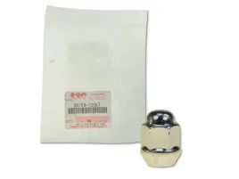 suzuki-swift-05-10-nakretka-piasty-kola