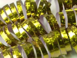 serpentyna-holograficzna-serpentyny-zlota-karnawal