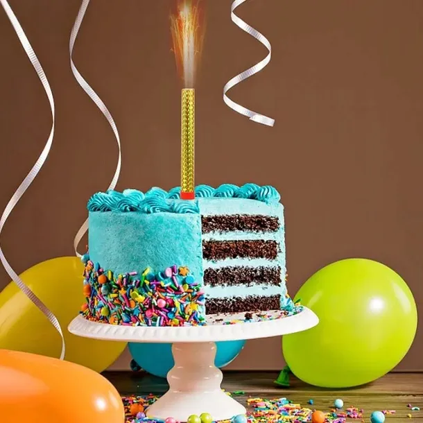 fontanna-tortowa-raca-na-tort-urodziny-12-cm-1-szt-marka-piniatowe-love