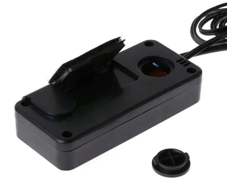 ag113-termometr-samochodowy-bat-ladow-marka-aptel