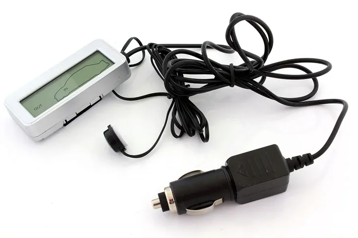 ag113-termometr-samochodowy-bat-ladow-stan-nowy-waga-z-opakowaniem-0-3-kg