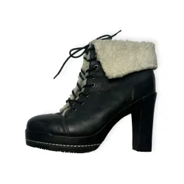 czarne-eleganckie-botki-na-slupku-kelsi-dagger-39