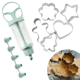 zestaw-cukierniczy-6-foremek-do-ciastek-dekorator-6-koncowek