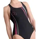 stroj-kapielowy-jednoczesciowy-arena-v-back-graphic-czarny-rozmiar-d-44