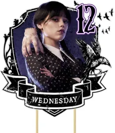 topper-ozdoba-na-tort-wednesday-addams-wiek