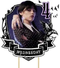 topper-ozdoba-na-tort-wednesday-addams-wiek