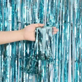 kurtyna-imprezowa-niebieska-urodziny-100x200-cm