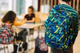 coolpack-plecak-szkolny-mlodziezowy-basic-blox-cechy-dodatkowe-kieszen-na-napoje-usztywniane-dno-usztywniane-plecy