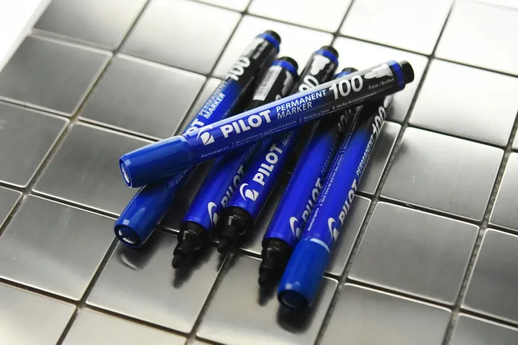 marker-permanentny-pilot-100-fine-okragly-niebiesk-kod-producenta-sca100-l