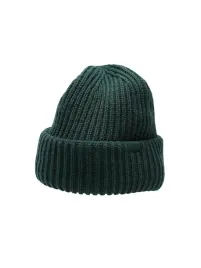 modna-czapka-khaki-4f-idealna-na-mrozne-dni