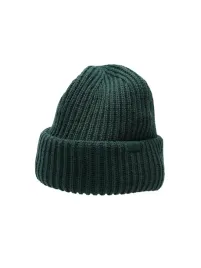 modna-czapka-khaki-4f-idealna-na-mrozne-dni