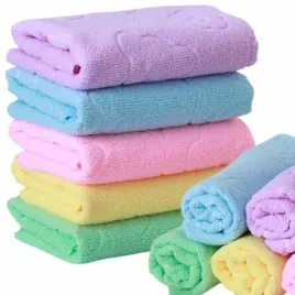 scierka-z-mikrofibry-miekka-sciereczka-kuchenna-uniwersalna-30-x-30cm-5szt