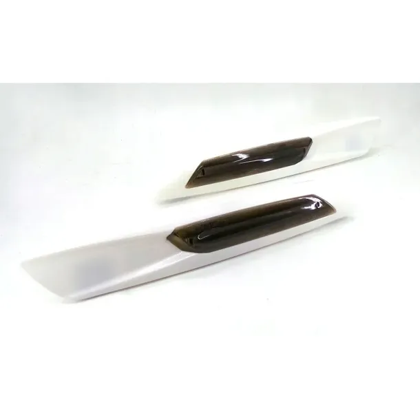 obrysowki-led-bmw-e88-e90-e91-dymiony-biale-2szt-producent-czesci-motoledy