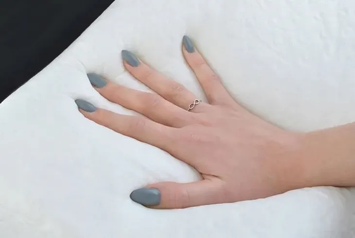 ag32-poduszka-piankowa-memory-pillow-wyrob-medyczny-nie