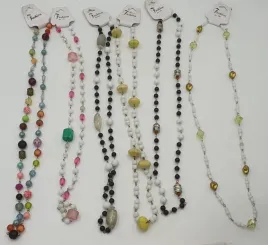 korale-plastik-dlugie-mix-wzorow-812118