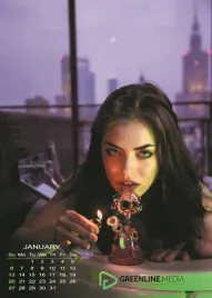 kalendarz-2019-cannabis-cbd-piekne-panie-i-kwiaty