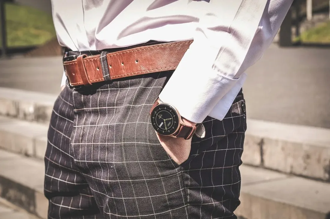 elegancki-smartwatch-powiadomienia-sms-amoled-sms-stan-nowy