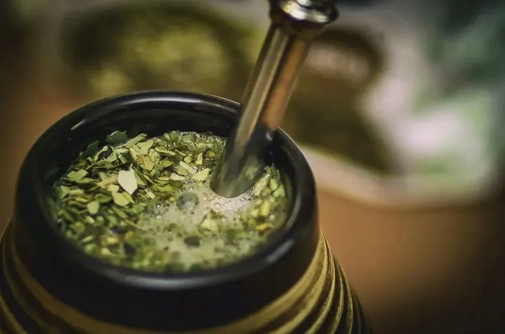 yerba-mate-rosamonte-1000g-1kg-marka-rosamonte-cechy-dodatkowe-superfood-wegetarianskie