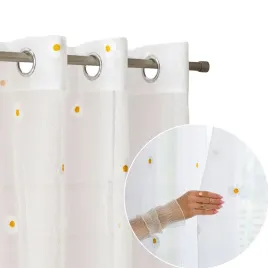 dluga-firana-gotowa-na-przelotkach-etamina-w-stokrotki-140x250-salon-kolka