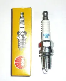 swieca-cr6hsa-ngk-matrix-125-focus-xr-crf-50-lt-malaguti-daelim-keeway-sym
