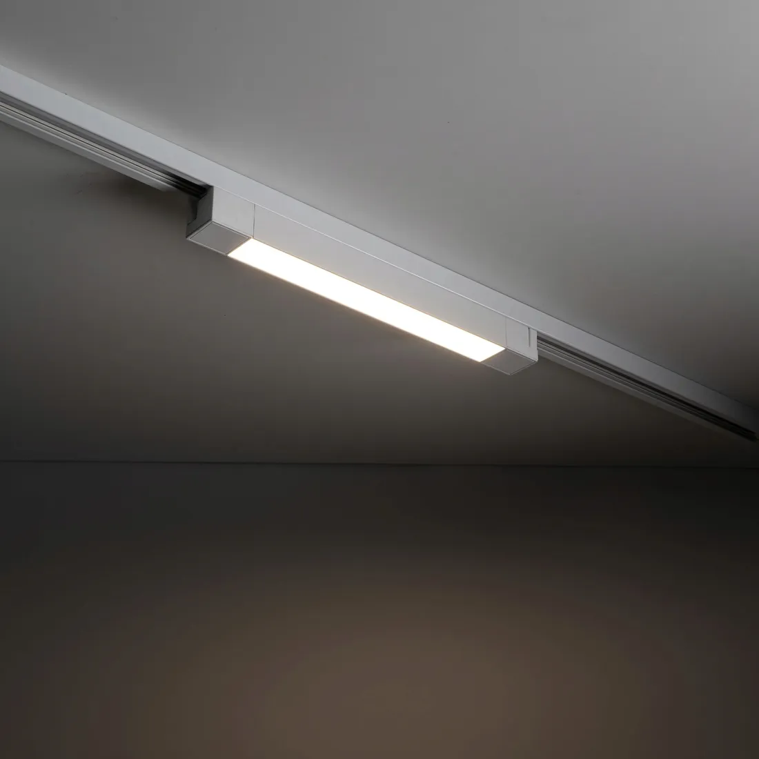 tracer-panel-led-white-20-w