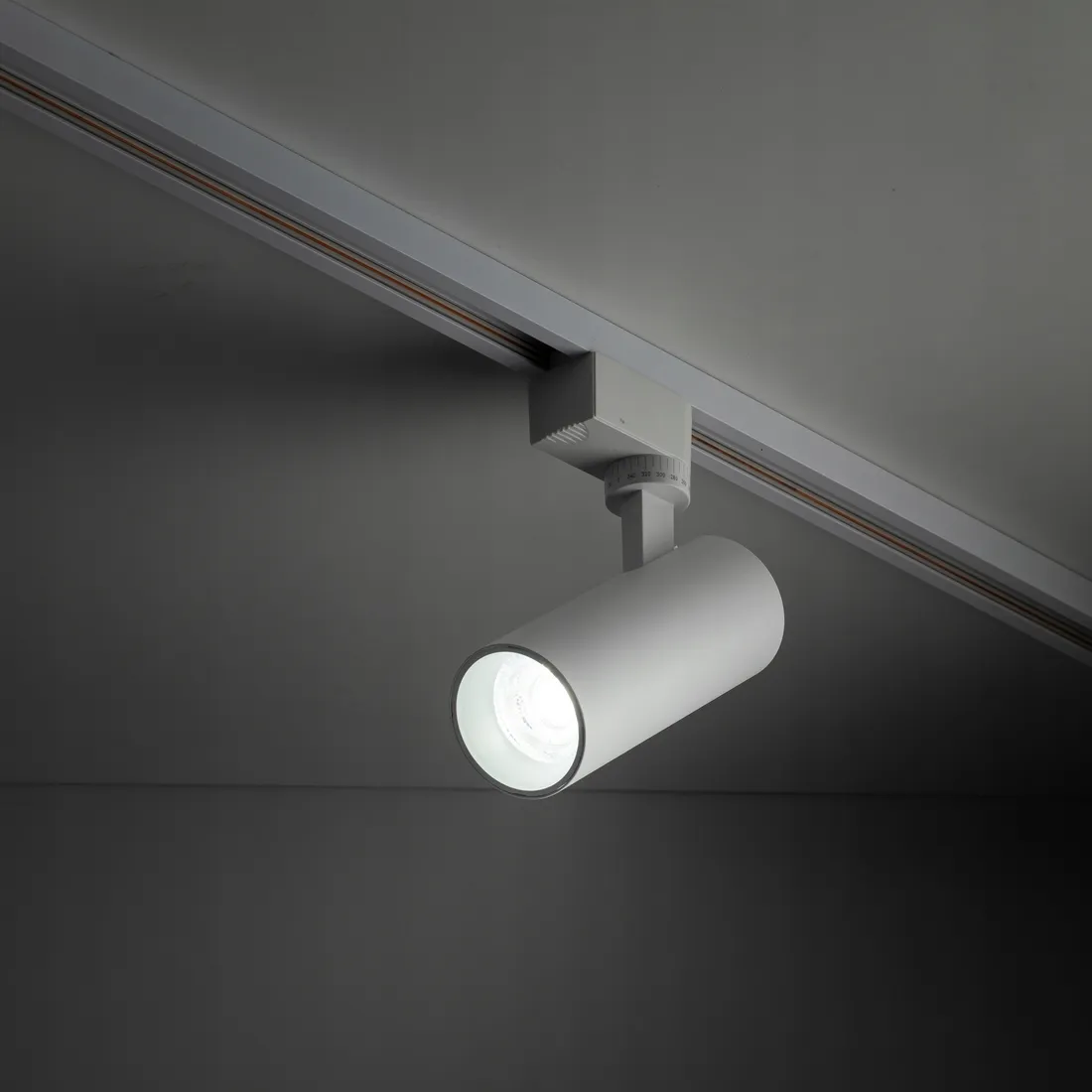 tracer-white-cct-10w-stan-nowy