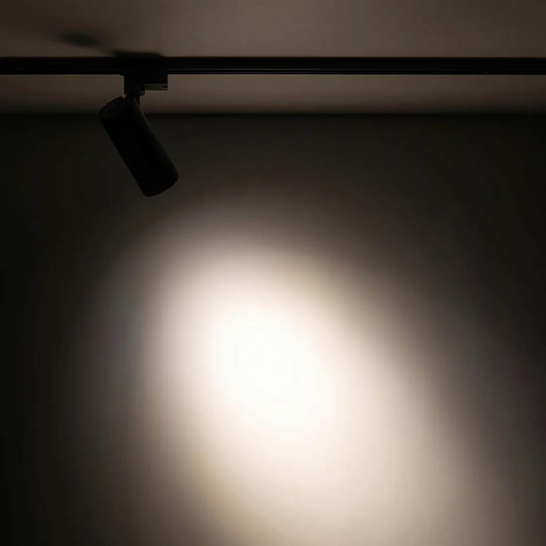 tracer-black-cct-20w-stan-nowy