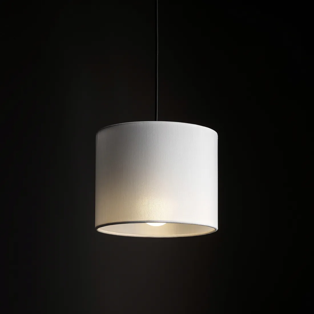 tracer-white-200-1xe27