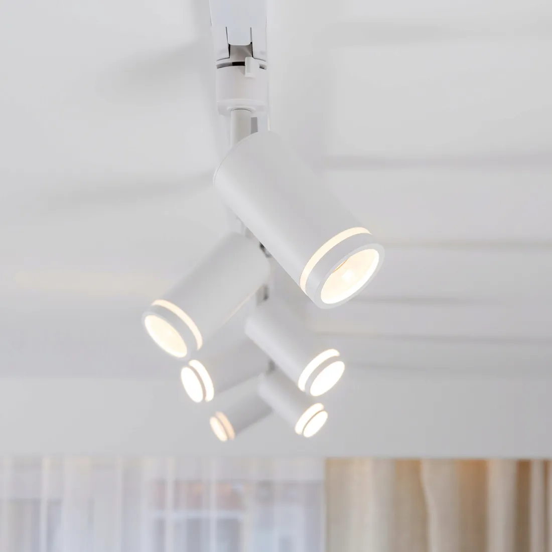 tracer-gu10-white-ring-stan-nowy