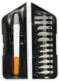 fiskars-zestaw-precyzyjnych-ostrzy-do-ciecia-fs1024384