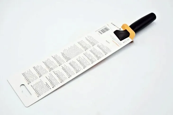 fiskars-noz-do-chleba-functional-form-fs1057538-dlugosc-ostrza-21-cm