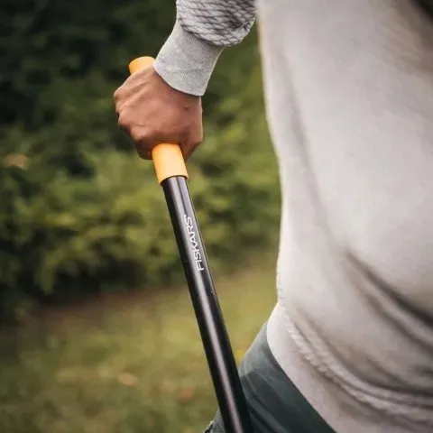 fiskars-lopata-solid-metalowa-1066720-dlugosc-narzedzia-149-cm