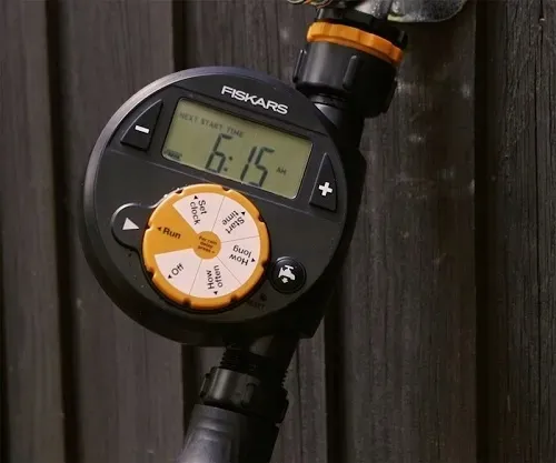 fiskars-sterownik-nawadniania-pojedyncz-fs1054791-stan-nowy-waga-z-opakowaniem-0-38-kg