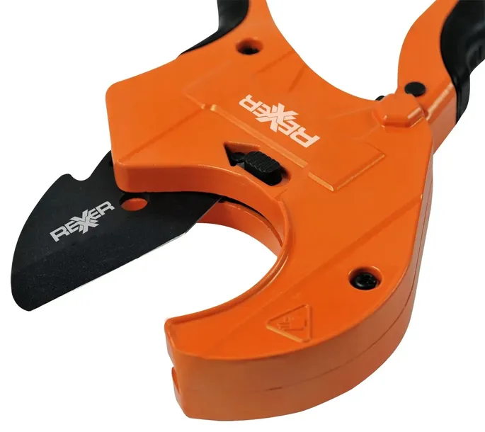 obcinak-do-rur-z-pcv-0-63-mm-stan-nowy-marka-rexxer