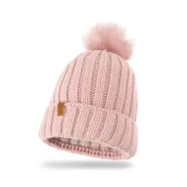 nandy-czapka-z-pomponem-gruba-polar-dziecieca