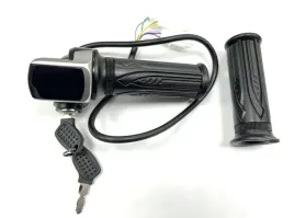 manetka-gazu-36v-quad-elektryczny-z-wyswietlaczem-oraz-stacyjka