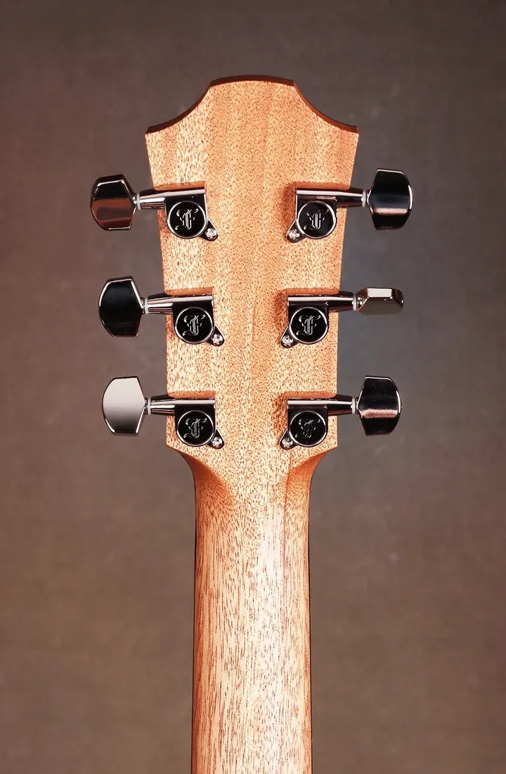 furch-violet-gc-sm-spe-gitara-elektro-akustyczna-stan-nowy