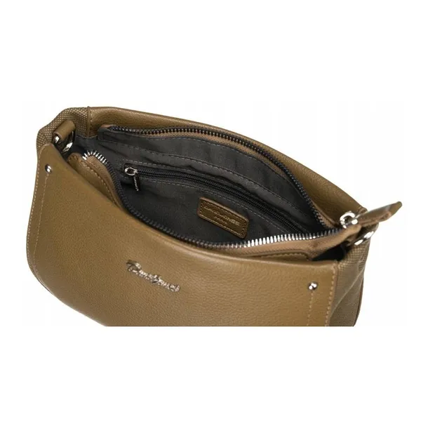 rovicky182460-marka-david-jones