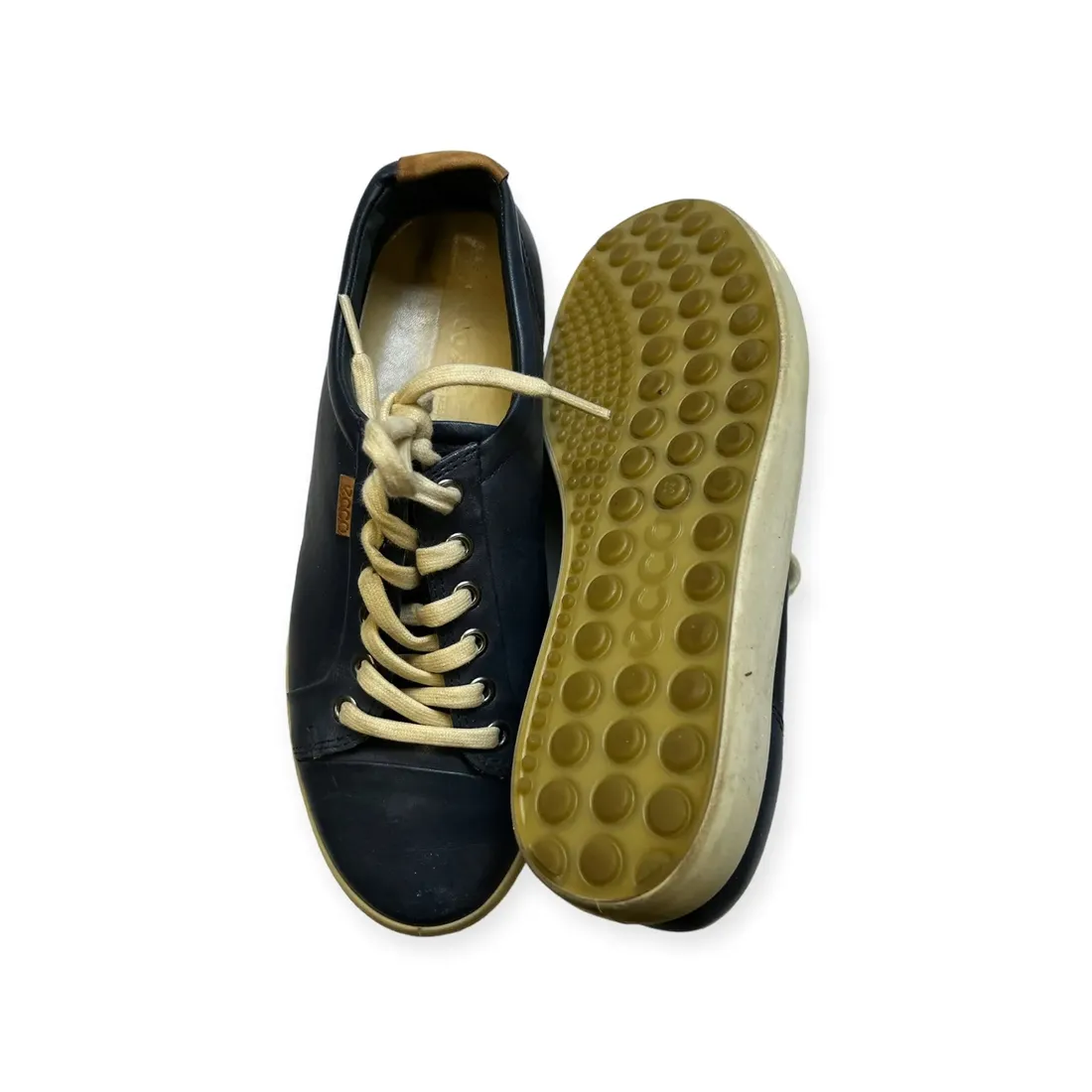 sportowe-buty-damskie-ecco-39-stan-nowy