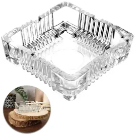 popielniczka-szklana-kwadratowa-bezbarwna-stolowa