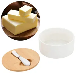 maselnica-16x6-cm-z-bambusowa-pokrywka-nozem-porcelana-biala-minimalizm