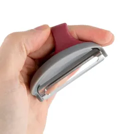 obieraczka-z-uchwytem-pozioma-do-warzyw-i-owocow-skrobak-wytrzymala-i-ostra